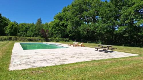 Brinon-sur-Sauldre Villa | Villa spacieuse avec piscine privée à Brinon-sur-Sauldre