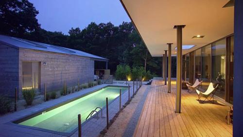 Springs Villa | Villa Spectrum Luxury Villa with Pool & Outdoor Shower in East Hampton