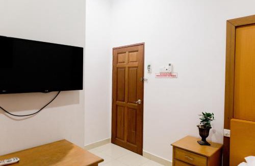 Kampung Gong Badak House | Villa Sri Mayang