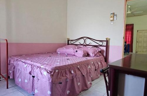 Kampong Raja House | Villa Sri Tanjung