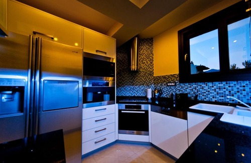 Katsikia Villa | Villa St Nicolas & Villa Theano 8 bedrooms