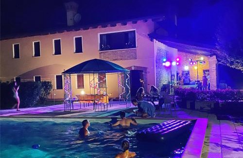 Riese Pio X House | Villa Stefania Asolo piscina e biliardo