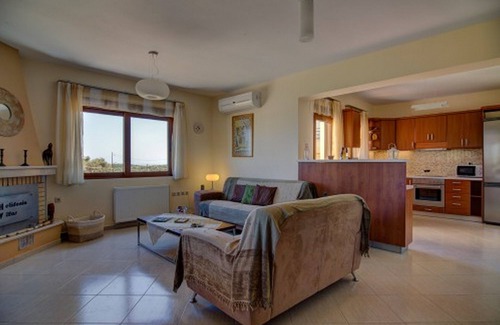 Pigi Villa | Villa Stefanos offers stunning sea view, private pool, near beach & Rethymno