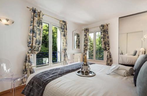 Le Chesnay Villa | Villa Stella - 10 chambres - 5 salles de bains - Château de Versailles à pied