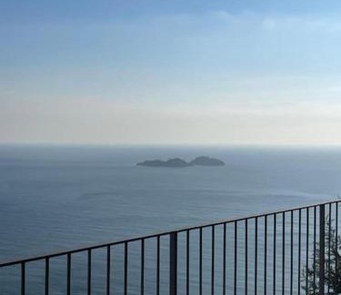 Vico Equense Villa | Villa Stone - De Vivo Realty Positano