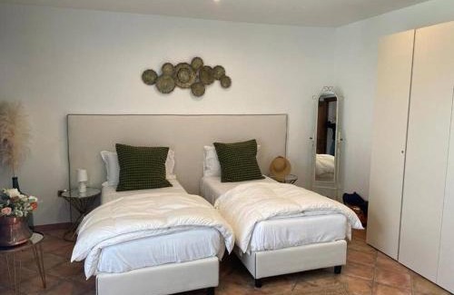 Vico Equense Villa | Villa Stone - De Vivo Realty Positano