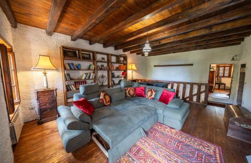 Rovere Veronese Apartment | Villa Storica immersa nella Natura Veronese