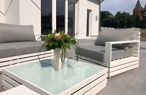 Kalkhorst Villa | Villa 'Strandvilla Leni' with Private Pool, Private Terrace and Wi-Fi