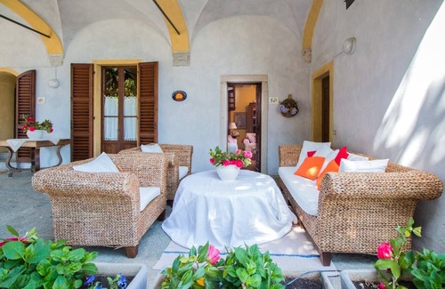 Massino Visconti Apartment | Villa Stresa Giglio - Apartment with shared pool