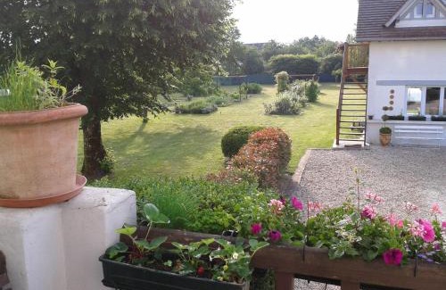 Aubigny-sur-Nere House | Villa Stuart