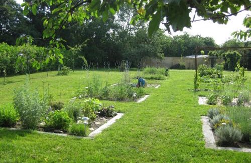 Aubigny-sur-Nere House | Villa Stuart