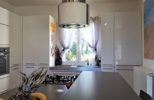 San Bartolomeo al Mare Villa | Villa surrounded by greenery with sea view and swimming pool