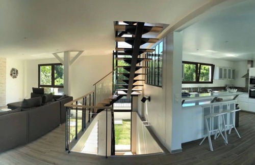 Sucy-en-Brie House | Villa Sucy