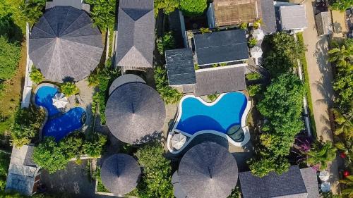 Mlonggo Resort | Villa Suerte