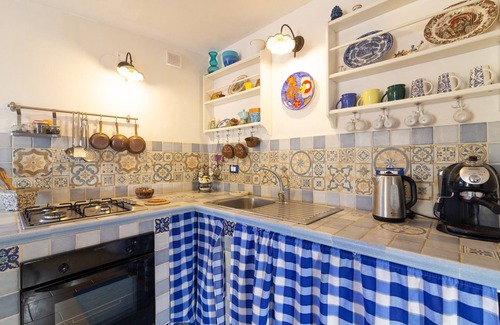 Cornino Villa | Villa 'Sul Mare Vista Tramonto' with Sea View, Garden and Wi-Fi
