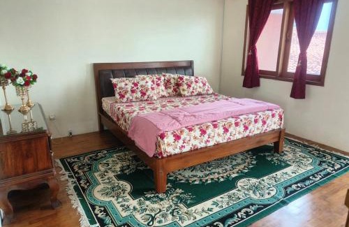 Tawangmangu Villa | Villa Sulthon
