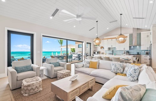 Tar Bay Villa | Villa Summerwinds, , Beachfront on Flamingo Bay, Heated Pool + Carriage Home.