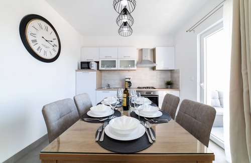 Milna (Brac) Villa | Villa Sun Garden - 4 star villa with heated swimming pool, 50m from the sea