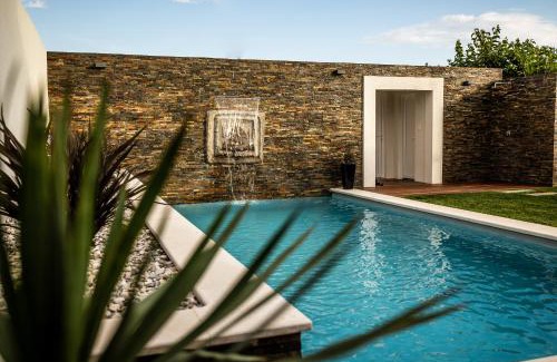 Koper House | Villa Sunset Pool & Spa apartments