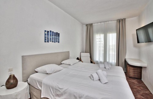 Plintri Villa | Villa Super Two in Super Paradise