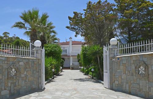 Platistomo Villa | Villa Supreme