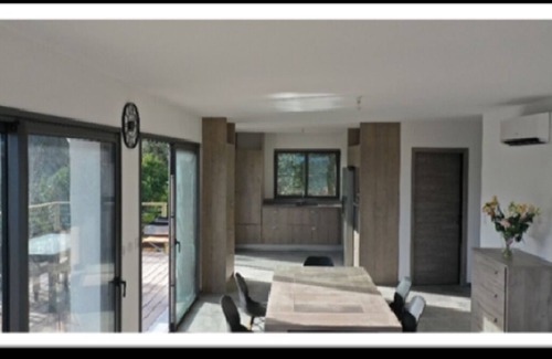 Taglio-Isolaccio House | VILLA SUR LES BOIS 85m² 5/7 pers Beach 3 minutes away, Plancha