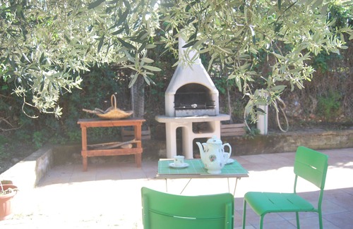 Licata House | Villa surrounded by greenery, a stone's throw from the sea