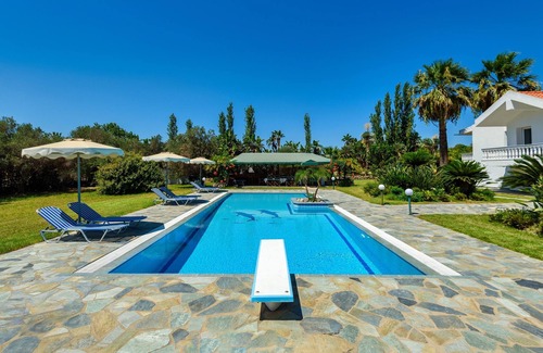Kallithea Villa | Villa Sutherlea