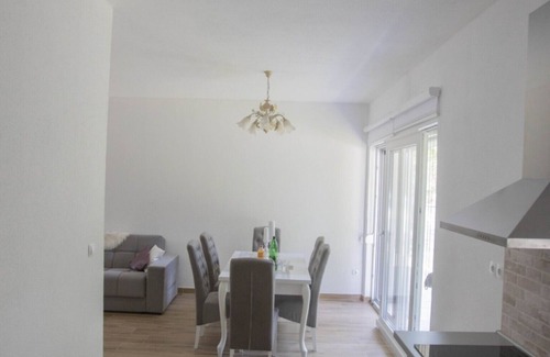Trn Apartment | Villa Sveta Obitelj - Two Bedroom Apartment with Balcony A3