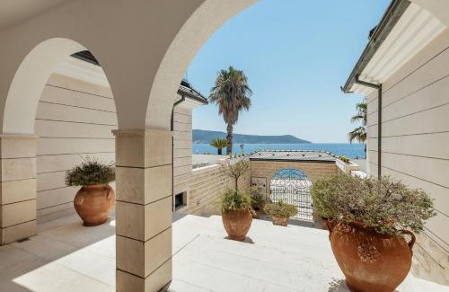 Herceg Novi Villa | Villa Swisslion