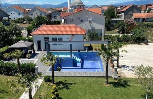 Tuzi Villa | Villa „Taki“ Podgorica