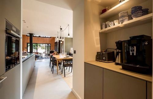 Le Canon Villa | Villa Taloa - Seven Bedroom Villa, Sleeps 14