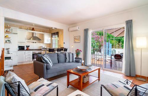 Torrox Villa | Villa Tamango Hill Vistamar by Casasol