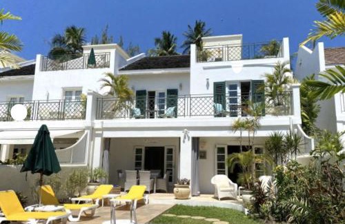 Mullins Villa | Villa Tamarind