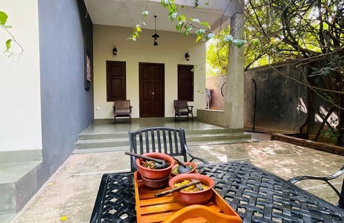 Anuradhapura Villa | Villa Tambaka Retreat