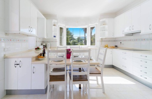 Tarraula Villa | Villa Tarraula certainly has the wow factor with its fabulous swimming pool