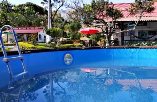 Sasaima House | Villa tata Granja autosostenible