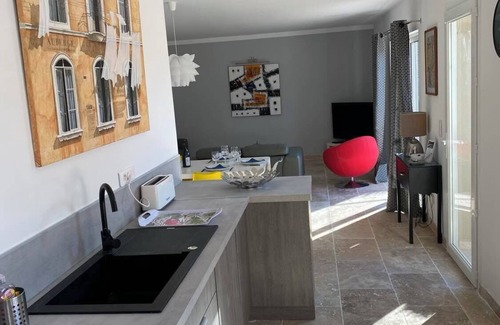 Tavel Villa | Villa TAVEL, near AVIGNON