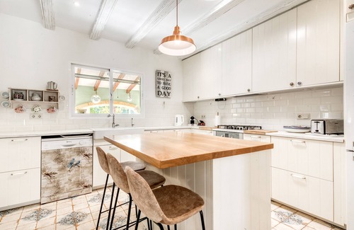 Tarraula Villa | Villa 'Tennis Rosalia' with Mountain View, Wi-Fi and Air Conditioning