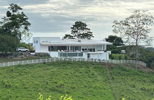 Barrio Pilo Villa | Villa The Daughter of the Moon Fortuna Arenal Area: Amazing views; luxury stay