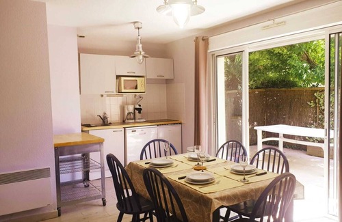 Hourtin Port Condo | "Villa the heather"