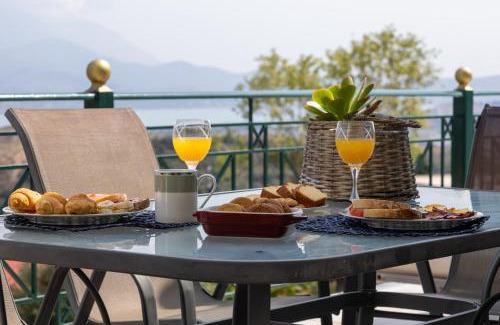 Paliki Apartment | Villa Theano - Family House in Lixouri, Kefalonia