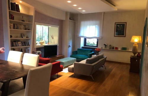 Ariccia House | VILLA THREE ROSES