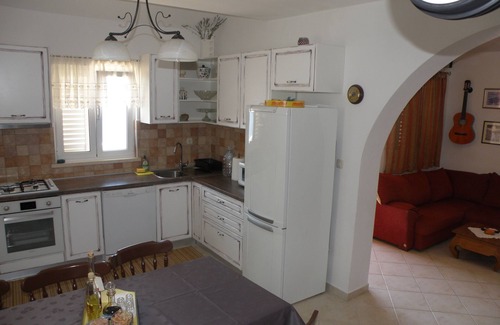 Dubrovacko Primorje House | Villa Tica by the sea near Dubrovnik