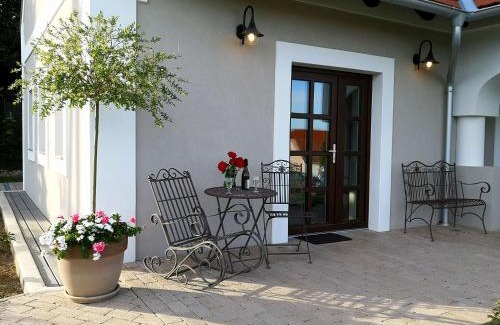 Vaszoly House | Villa Tilia Vászoly