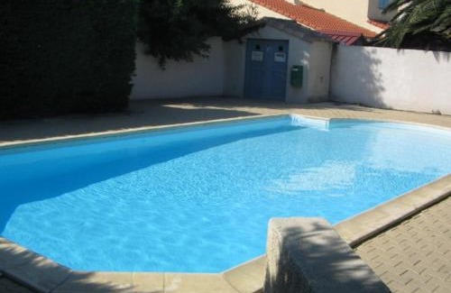 Sainte-Marie-Plage House | Villa Tim avec piscine commune et à deux pas de la plage