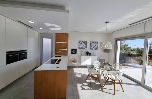 Lo Rufete Villa | Villa 'Tipuana 7' with Sea View, Wi-Fi and Air Conditioning