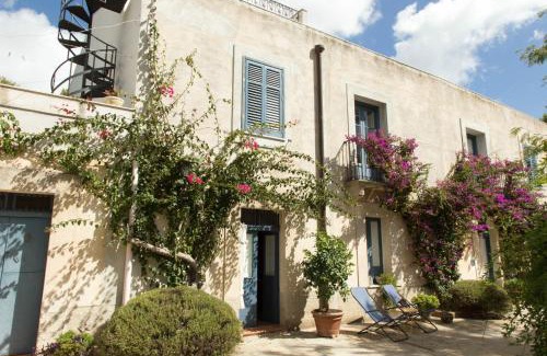 Salemi Villa | Villa Titì