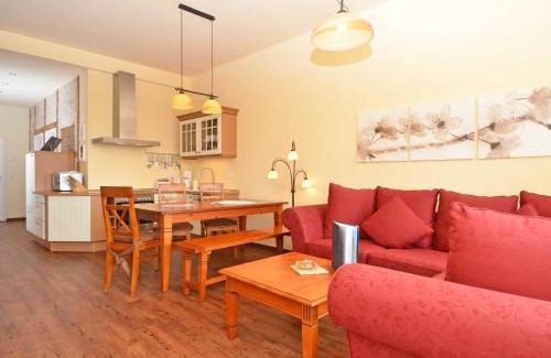 Sellin Apartment | Villa "To Hus" in Sellin - Appartement 02 mit Kamin und Balkon