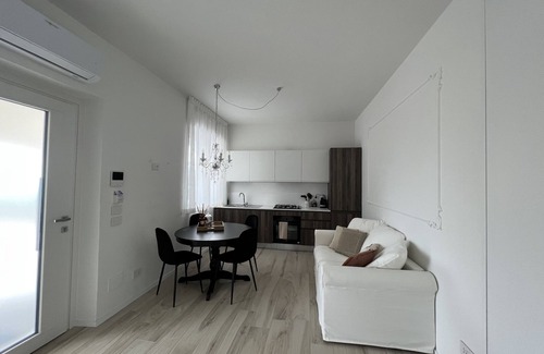 Civitanova Marche Apartment | Villa Torrione - Apt Magnolia - Shared Pool & Airco